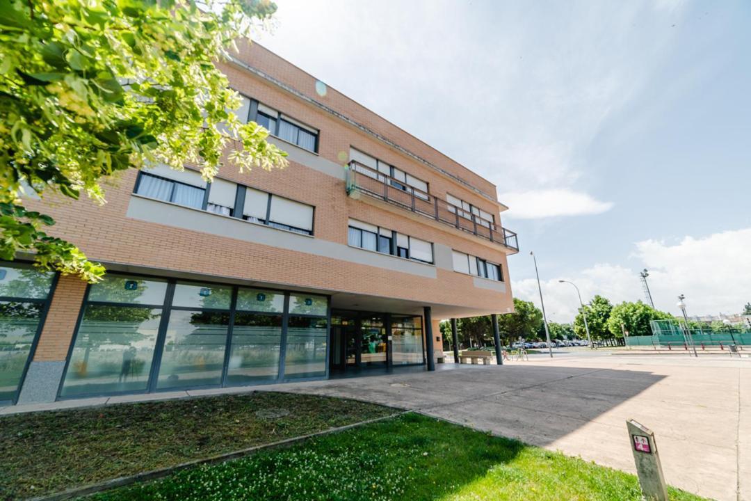 Micampus Logrono Student Residence Exterior photo